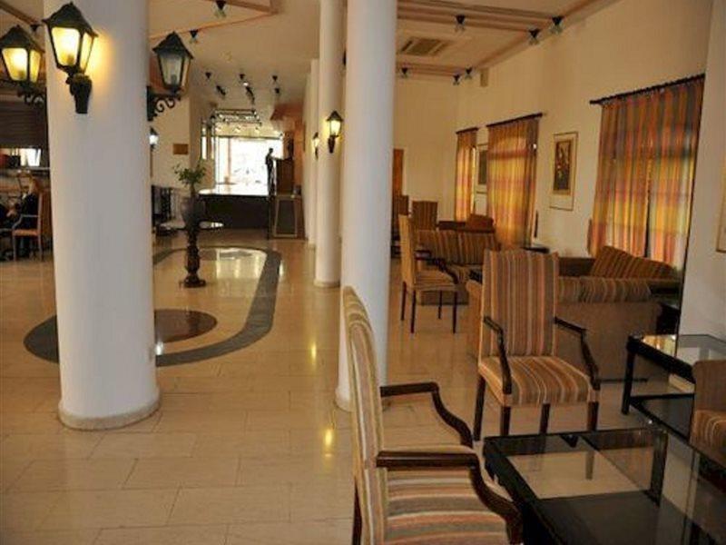 Episkopiana Hotel & Sport Resort Episkopi  Buitenkant foto